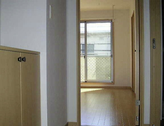 ドムスmaedaの玄関