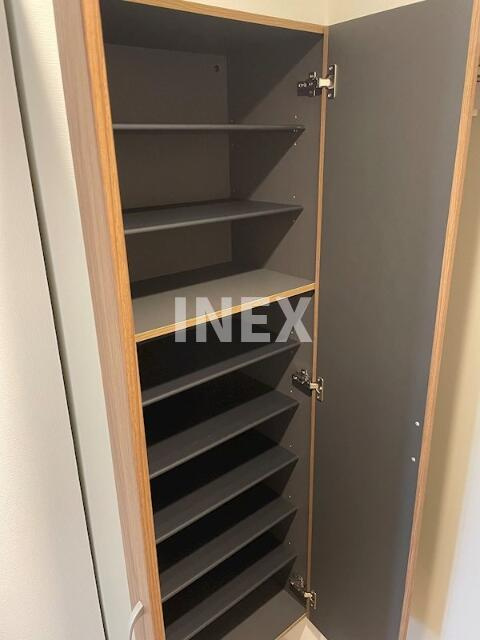 横浜市戸塚区矢部町の賃貸マンションの収納