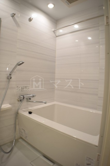 ファーストステージ京町堀レジデンスの浴室|ゆったりくつろげる浴室です。