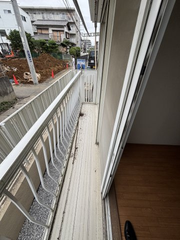 オパス原木のバルコニー