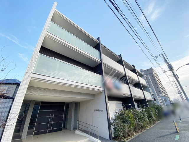 プランドール辻堂のエントランス