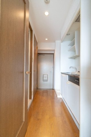 新宿区下落合２丁目の賃貸マンションの玄関