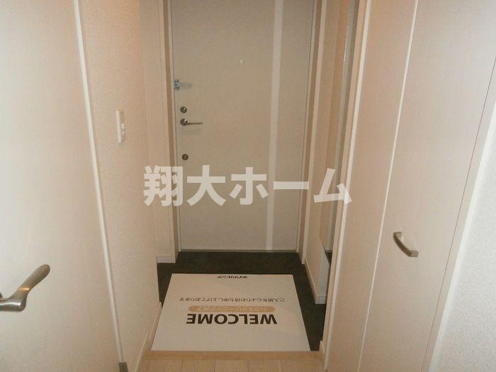 AREA385の玄関