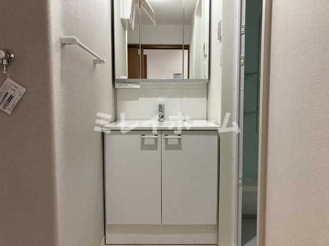 ア・クール杉原の独立洗面台