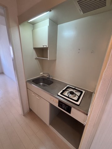 大阪市東淀川区小松４丁目の賃貸マンションのキッチン
