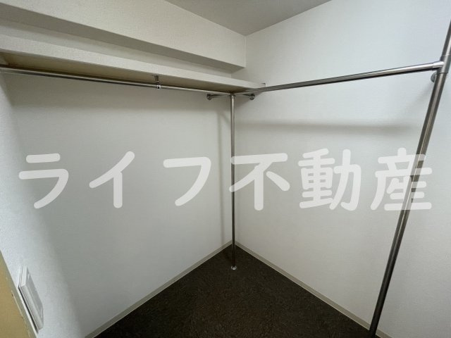 若草ハイツ　B棟の収納|たっぷりとした収納スペースです