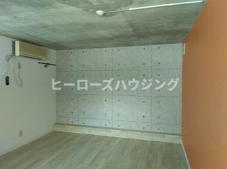 【内装】 | リバーハイム | 1階洋室です！