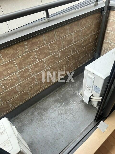 横浜市南区清水ケ丘の一戸建てのバルコニー