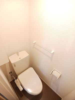 【トイレ】 | ボヌール岩橋　Ⅰ | ゆったりとした空間のトイレです