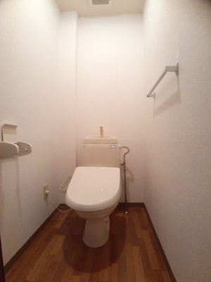 【トイレ】 | グレース吉田 | ゆったりとした空間のトイレです