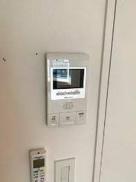 【セキュリティ】 | OZIO西荻窪 | モニター付きインターホンで防犯面も安心です！