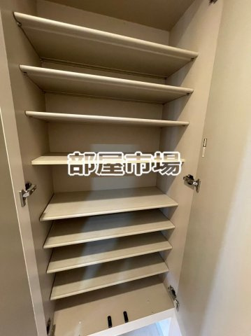 アールクレスト秋葉原のその他|シューズボックス