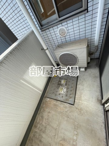 アールクレスト秋葉原のバルコニー