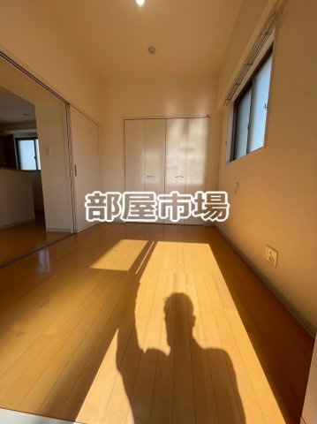 アールクレスト秋葉原の寝室