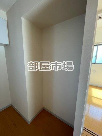 アールクレスト秋葉原のキッチン|冷蔵庫置場