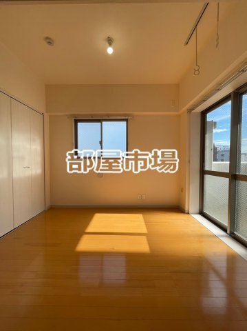 アールクレスト秋葉原の寝室