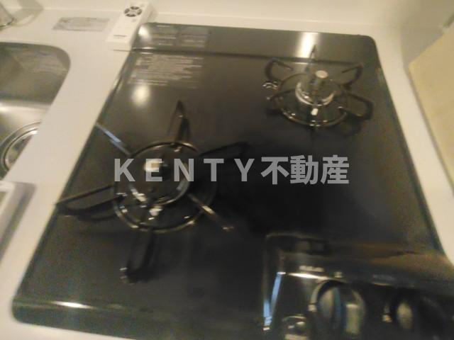 【キッチン】 | スプレスター大森山王 | コンパクトなキッチンで掃除もラクラク