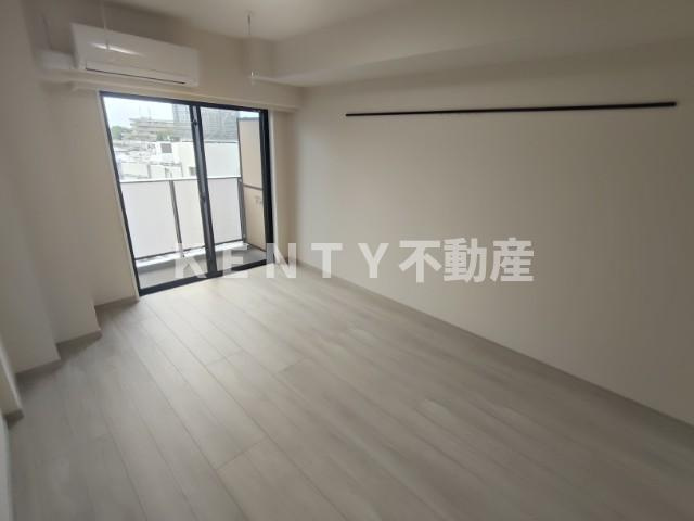 【居間・リビング】 | スプレスター大森山王 | おしゃれな居間です