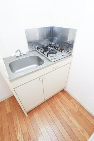 クレタ県庁前　11階のキッチン|別号室です。現状優先になります。
