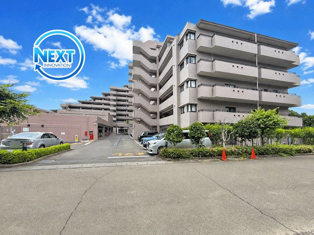ライオンズガーデン泉中央の外観
