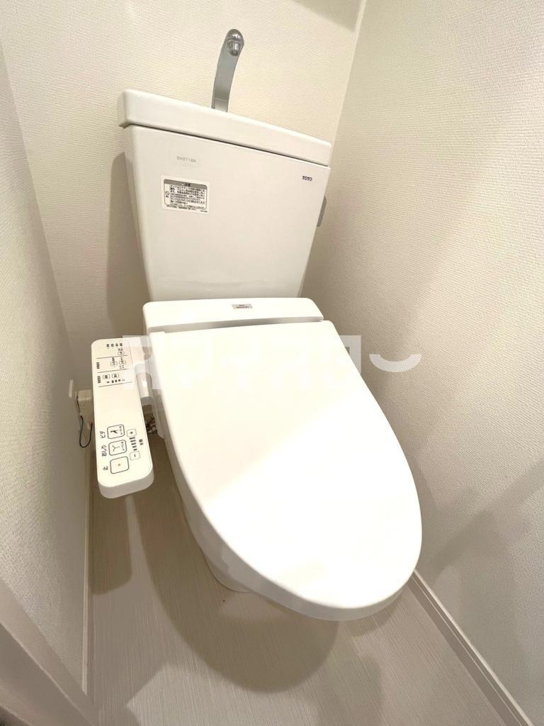 府中市清水が丘１丁目のアパートのトイレ