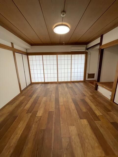 プチメゾン大町の内装|明るい色調の室内です