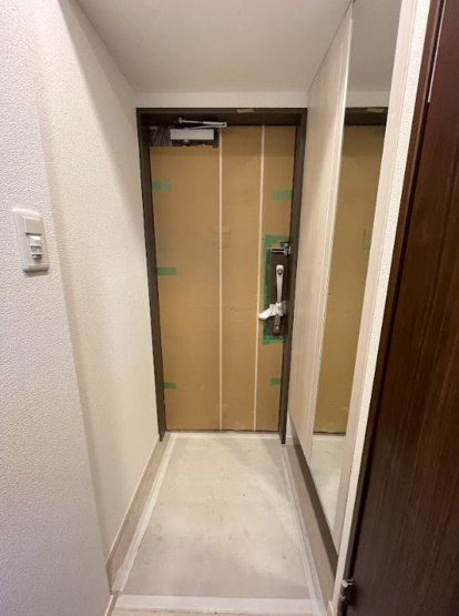 【玄関】 | スプランディット高井田