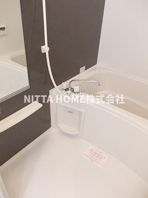 サンリット梶原Ⅱの浴室|追い焚きや浴室乾燥機能付きのバスルームです＊