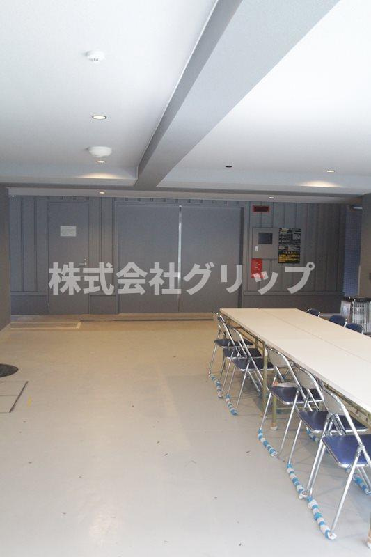 ガーラ新横浜グランドステージの駐車場