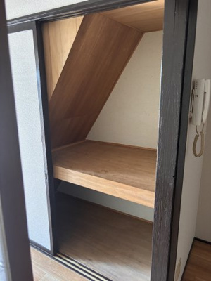 【収納】 | 南住吉向井貸家 | 収納スペースがございます。