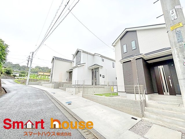 町田市金井ヶ丘２丁目全３棟の庭|お庭での家庭菜園・ガーデニングを通じて、お子様と一緒に育てていくと、思い出も増えていきそうですね♪
