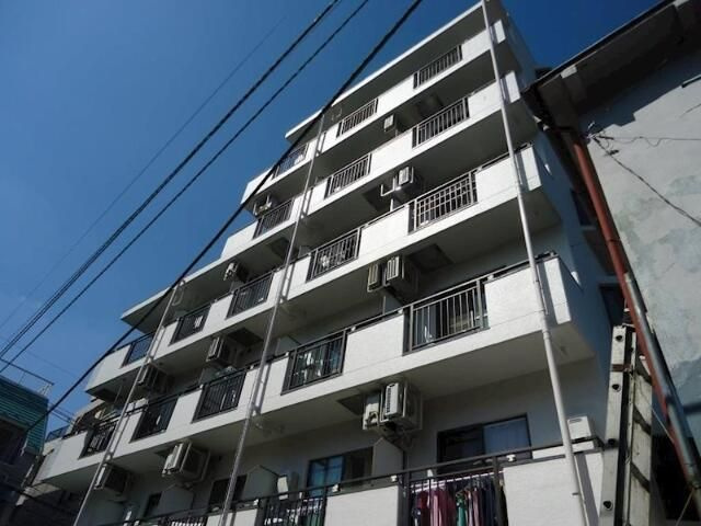 日神パレス新大塚の外観