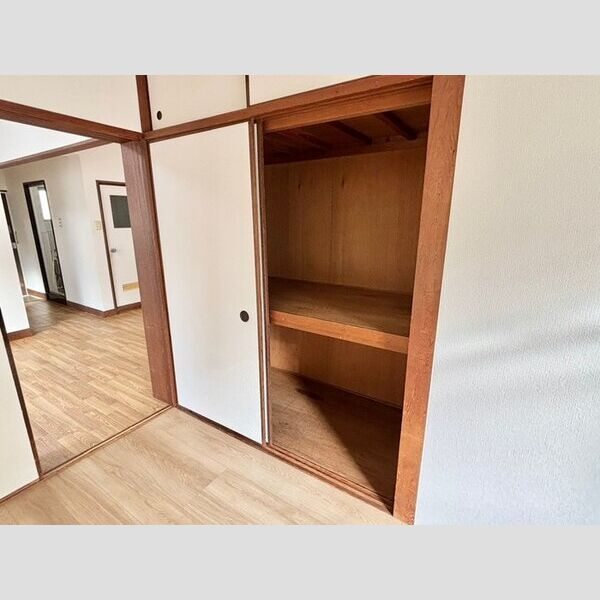 サンハイツ山口の収納