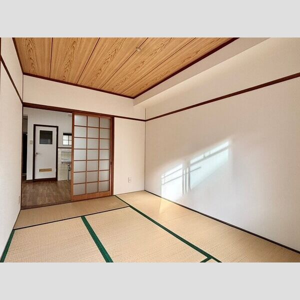 サンハイツ山口の和室