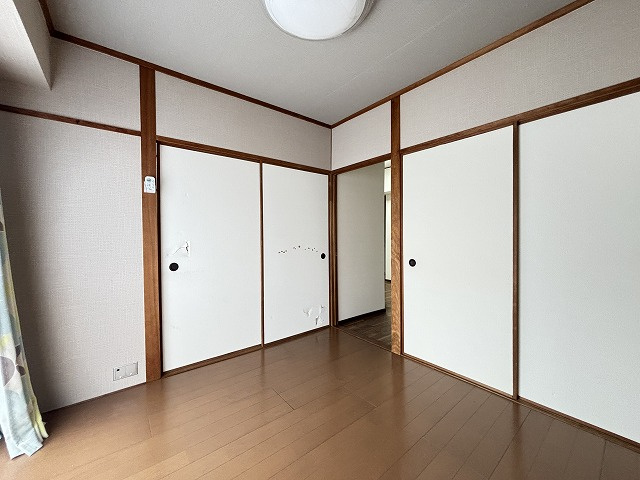 【洋室】 | 博多南パールシャトー