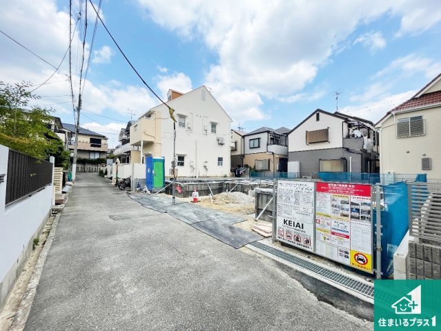 西宮市上ケ原五番町　第1期　新築一戸建ての前面道路含む現地写真|周辺は落ち着いた街並みの住宅地！子育てがしやすい住環境です！まだ未完成ですが、現地でしかわからない事もございます。是非一度ご覧ください。