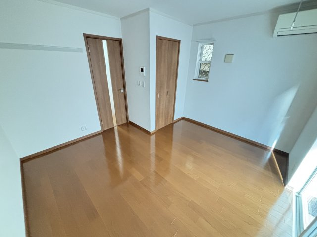 向日葵の居間・リビング|※同タイプ別部屋