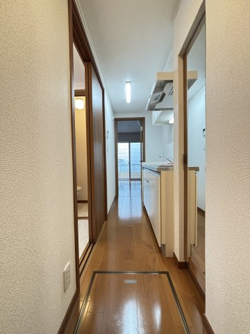 向日葵の玄関|※同タイプ別部屋