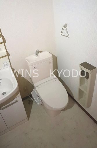 世田谷区桜上水１丁目のアパートのトイレ