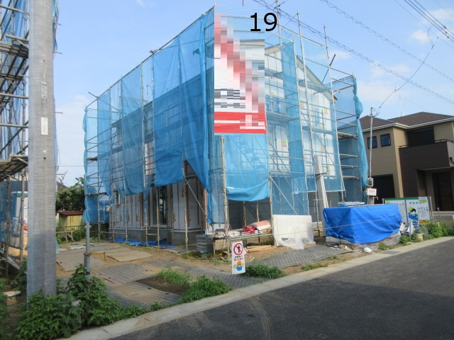 【仲介手数料無料】新築戸建　東松山市石橋1630-6（全31棟）の前面道路含む現地写真