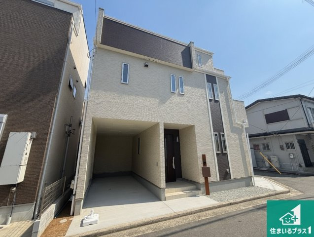 堺市堺区山本町　新築一戸建ての外観|安心の10年保証！外観を美しく保ち、雨水で汚れを落とします！気になることがありましたら、お気軽にお問い合わせください！