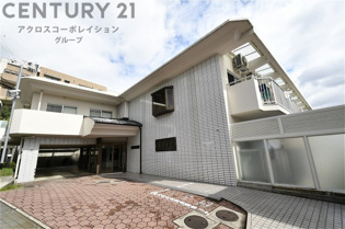 RC造3階建て