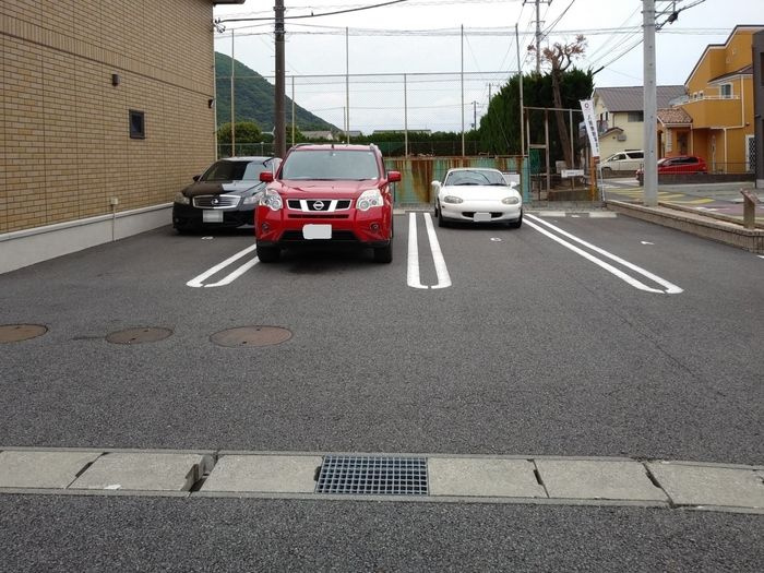 エスポワールＹＶの駐車場