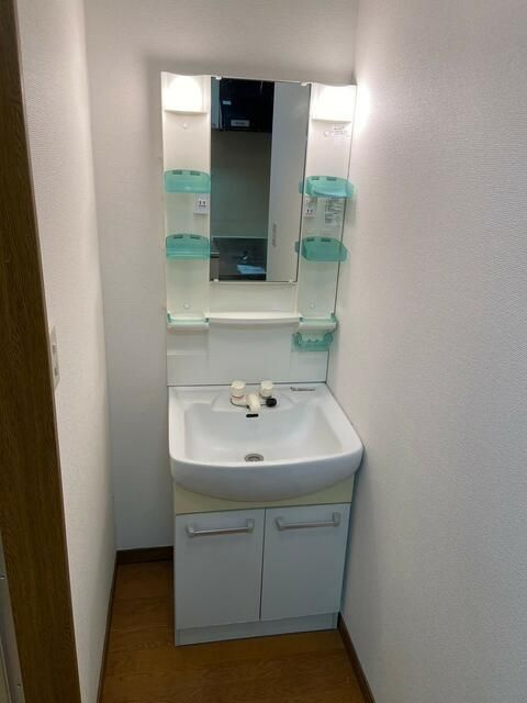 ヴァンヴェールボワ の洗面所
