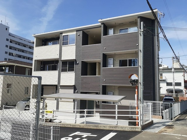 ラカーサフェリーチェ