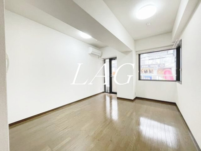 【居間・リビング】 | メインビル調布 | 洋室のお部屋です。
