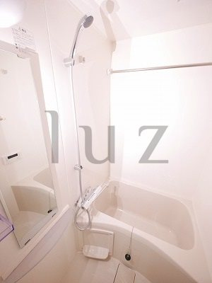 ビエント横濱鶴見の浴室