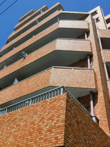 ライオンズマンション千駄木第２の外観|オートロックつい耐震基準適合マンション、ライオンズマンション千駄木第２は即日現地案内可能となっておりますので、お気軽にお問い合わせください！