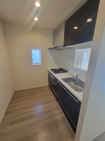 シャーメゾン寝屋川中央のキッチン
