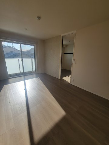 シャーメゾン寝屋川中央の居間・リビング